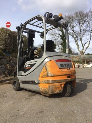 Chariot frontal électrique STILL RX20-20