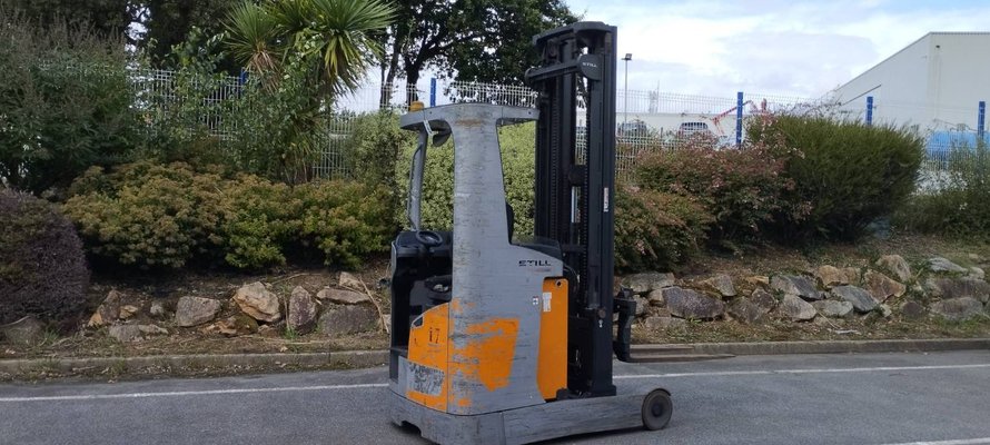 Chariot à mât rétractable STILL FM-X14N