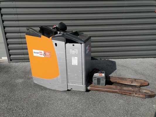 Transpalette porté debout STILL EXU-S22
