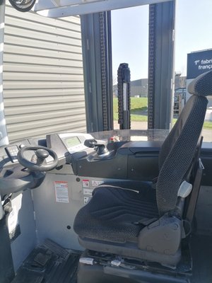 Chariot à mât rétractable STILL FM-X14