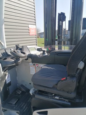 Chariot à mât rétractable STILL FM-X14