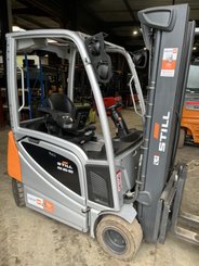 Chariot élévateur électrique STILL RX20-20P - 1