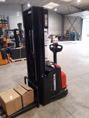 Gerbeur Hangcha CDD12-AEC1