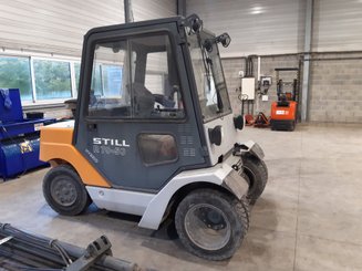 Chariot élévateur diesel STILL R70-50 - 3