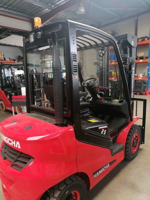 Chariot frontal diesel Hangcha XF25D-2-CPCD25-X2H7F1