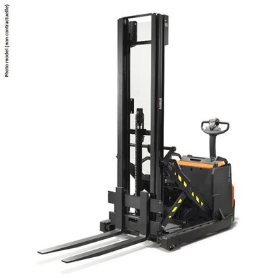 Gerbeur Toyota SWE120XR