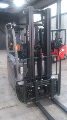 Chariot frontal électrique - RX20-14C