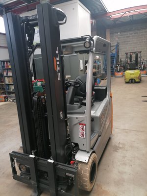 Chariot frontal électrique STILL RX20-20L