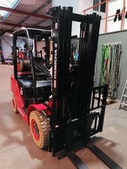 Chariot élévateur gaz Hangcha XF25G-CPYD25-XH3F - 1