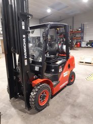 Chariot élévateur gaz Hangcha XF25G-CPYD25-XH3F - 1