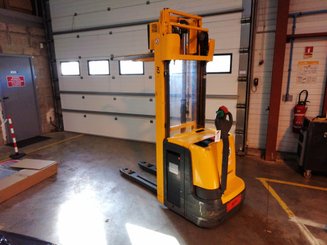 Gerbeur Jungheinrich EJC216z - 1