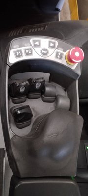 Chariot frontal électrique STILL RX20-18