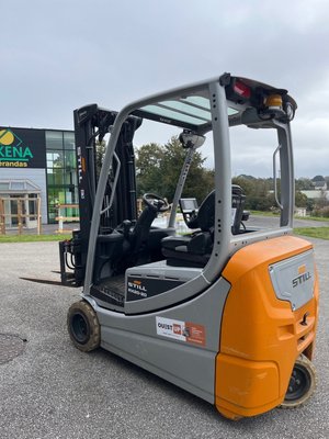 Chariot frontal électrique STILL RX20-20L