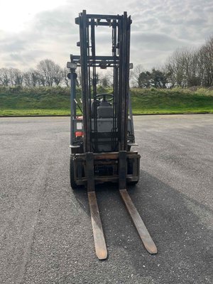 Chariot frontal à gaz Toyota 42-6FGF18