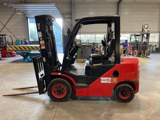 Chariot frontal diesel Hangcha XF25D-CPCD25-XW27F