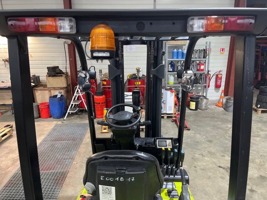 Chariot frontal électrique Clark GTX18