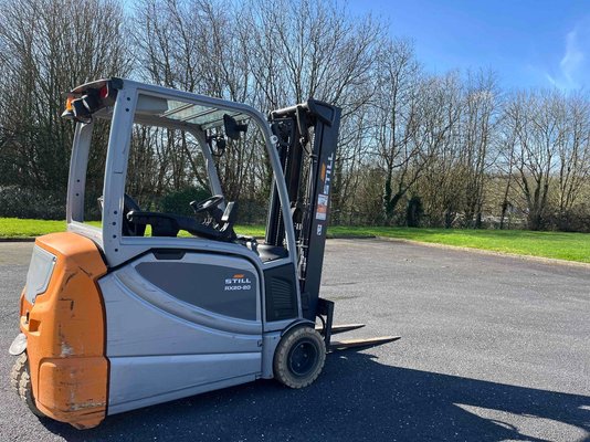 Chariot frontal électrique STILL RX20-20L