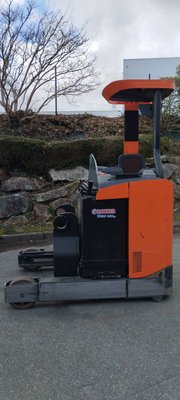 Chariot à mât rétractable - RRE160