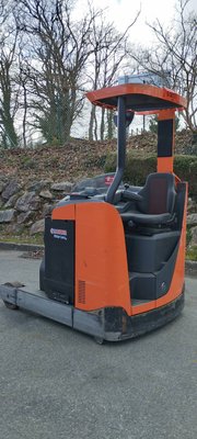 Chariot à mât rétractable BT RRE160