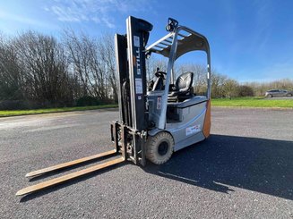 Chariot élévateur électrique STILL RXE15 - 1