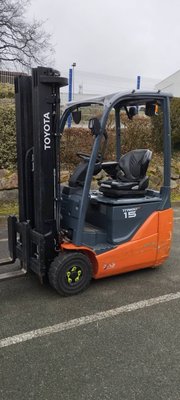 Chariot frontal électrique Toyota 8FBE15T