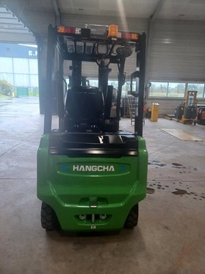 Chariot frontal électrique Hangcha AE18i