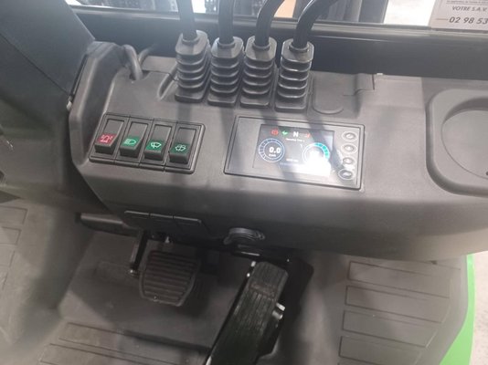 Chariot frontal électrique Hangcha AE18i