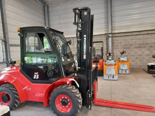 Chariot tout terrain Hangcha TT25-CPCD25-XW98C-RT4