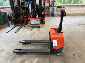 Transpalette électrique BT LW13 - 3